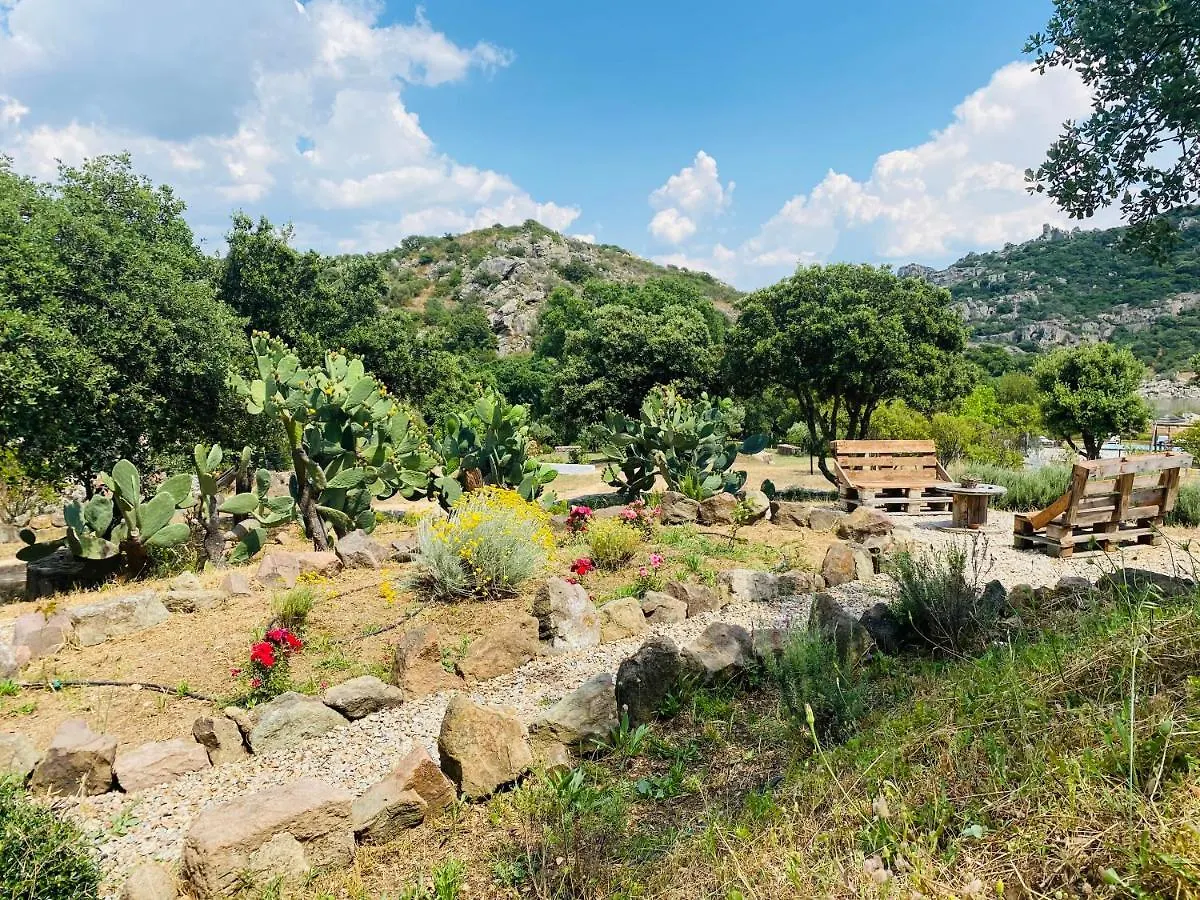 Il Nuraghe Del Lago Coghinas Oschiri