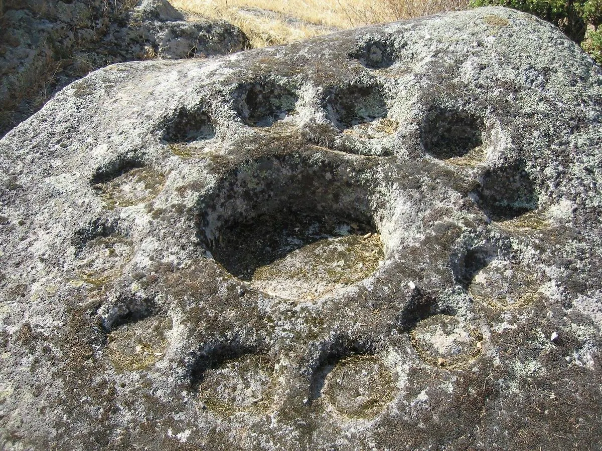 Il Nuraghe Del Lago Coghinas Oschiri